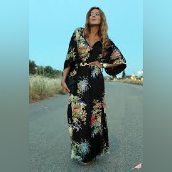 Zara Dresses & Skirts - Zara Black Floral V-Neck Kaftan Maxi Dress Small